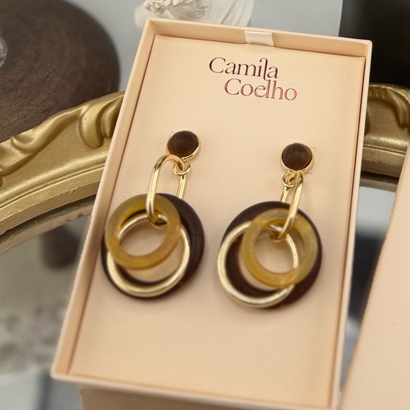 Camila Coelho Multi-Tone Hoop Statement Earrings ✨ - Picture 3 of 7